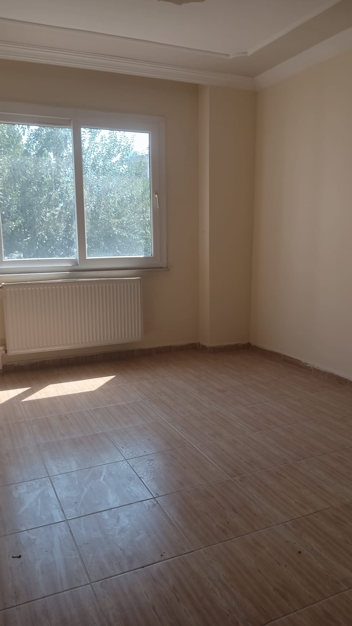 RAUFBEY MAHALLESİ KARA CAMİ CİVARI SATILIK DAİRE